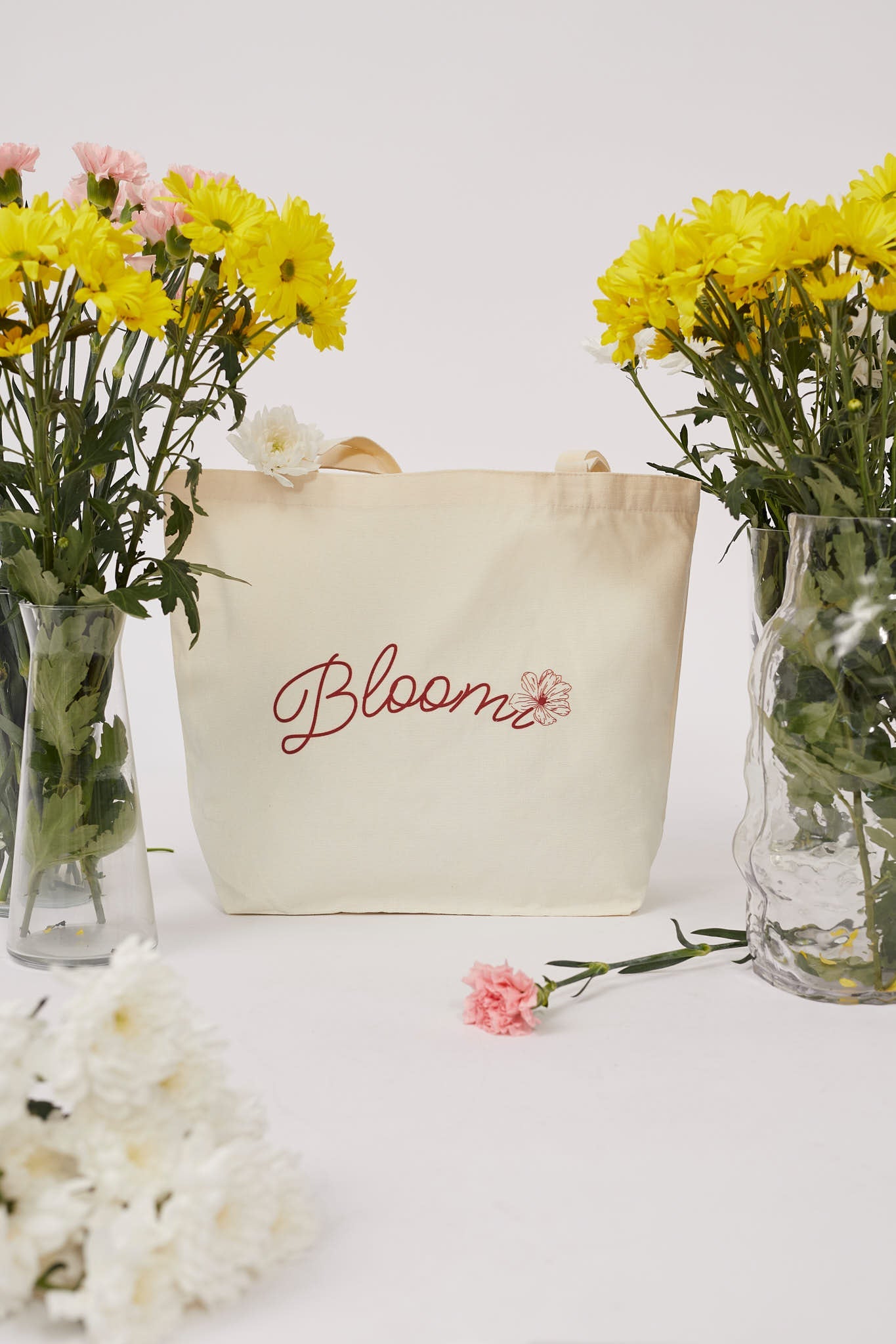 TOTE BAGS